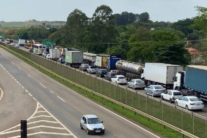 Estradas da região de Piracicaba devem receber 247 mil veículos no feriadão do Dia do Trabalho - FOTO: Foto: Edijan Del Santo/EPTV