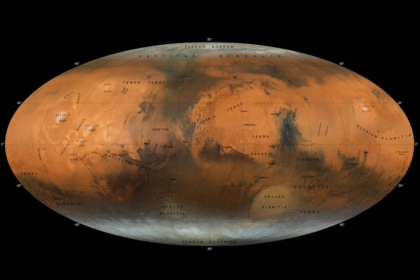 Mapa do planeta Marte montado a partir de 3.000 fotos tiradas pela sonda Hope, dos Emirados Árabes Unidos