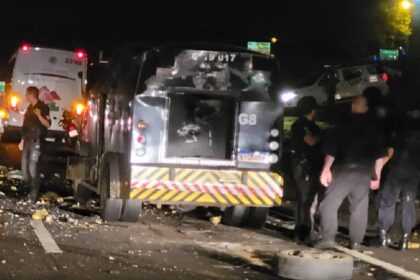 Quadrilha assalta carro-forte com explosivos em Santa Bárbara - Foto: Reprodução EPTV