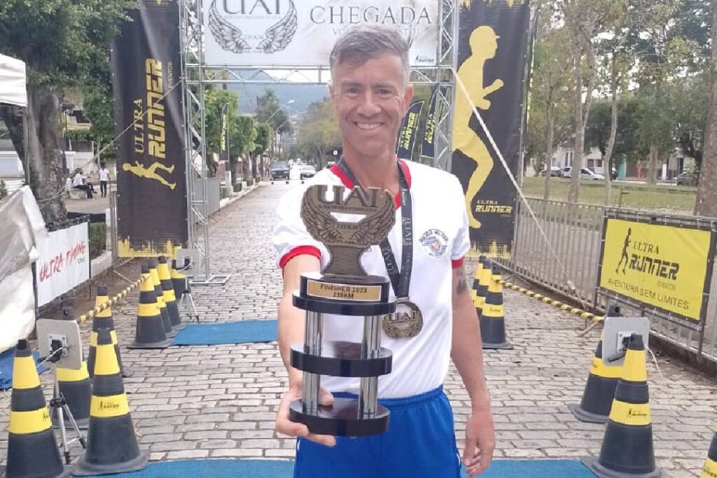 Subtenente da PM de Capivari conquista vice-campeonato em ultramaratona em Minas Gerais - Foto: Arquivo Pessoal