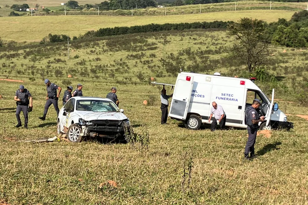 Perseguição a carro roubado termina com dois mortos em estrada que liga Campinas a Indaiatuba — Foto: Gustavo Biano/EPTV