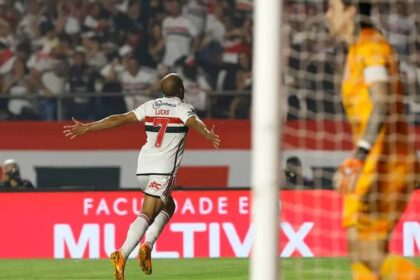 São Paulo bate Corinthians e volta à final da Copa do Brasil após 23 anos - Foto: Divulgação SPFC/Rubens Chiri/Saopaulofc.net