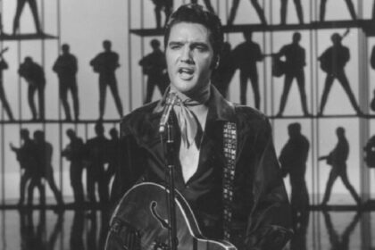 "Elvis não morreu": astro do rock retornará aos palcos como inteligência artificial em 2024 - Foto: Reprodução instagram @elvis
