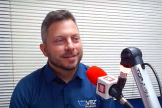 Felipe Vaz: condutores elétricos