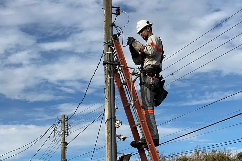 Manutenção da CPFL na rede elétrica deixará bairro Santo Antônio sem energia - Foto: Divulgação