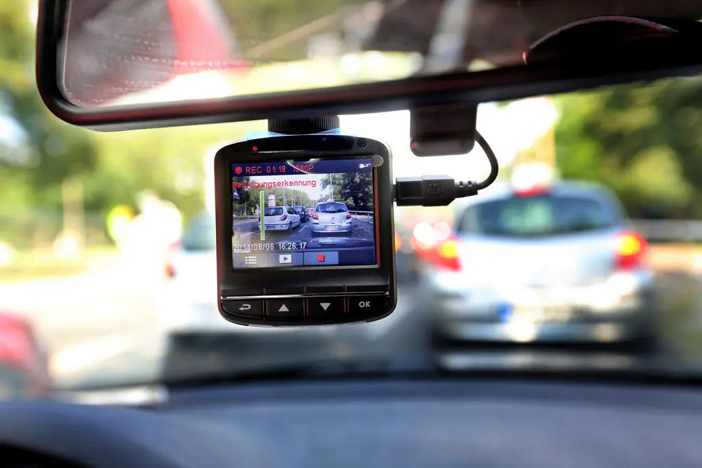 Dashcams: câmera no carro é útil em caso de acidente? O que dizem as seguradoras - Foto: Divulgação